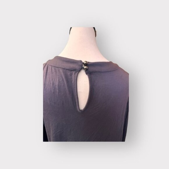 NWT Women’s Torrid Gray Super Soft V-Neck Lace-Up Cold Shoulder Long Sleeve 2 - Picture 7 of 14